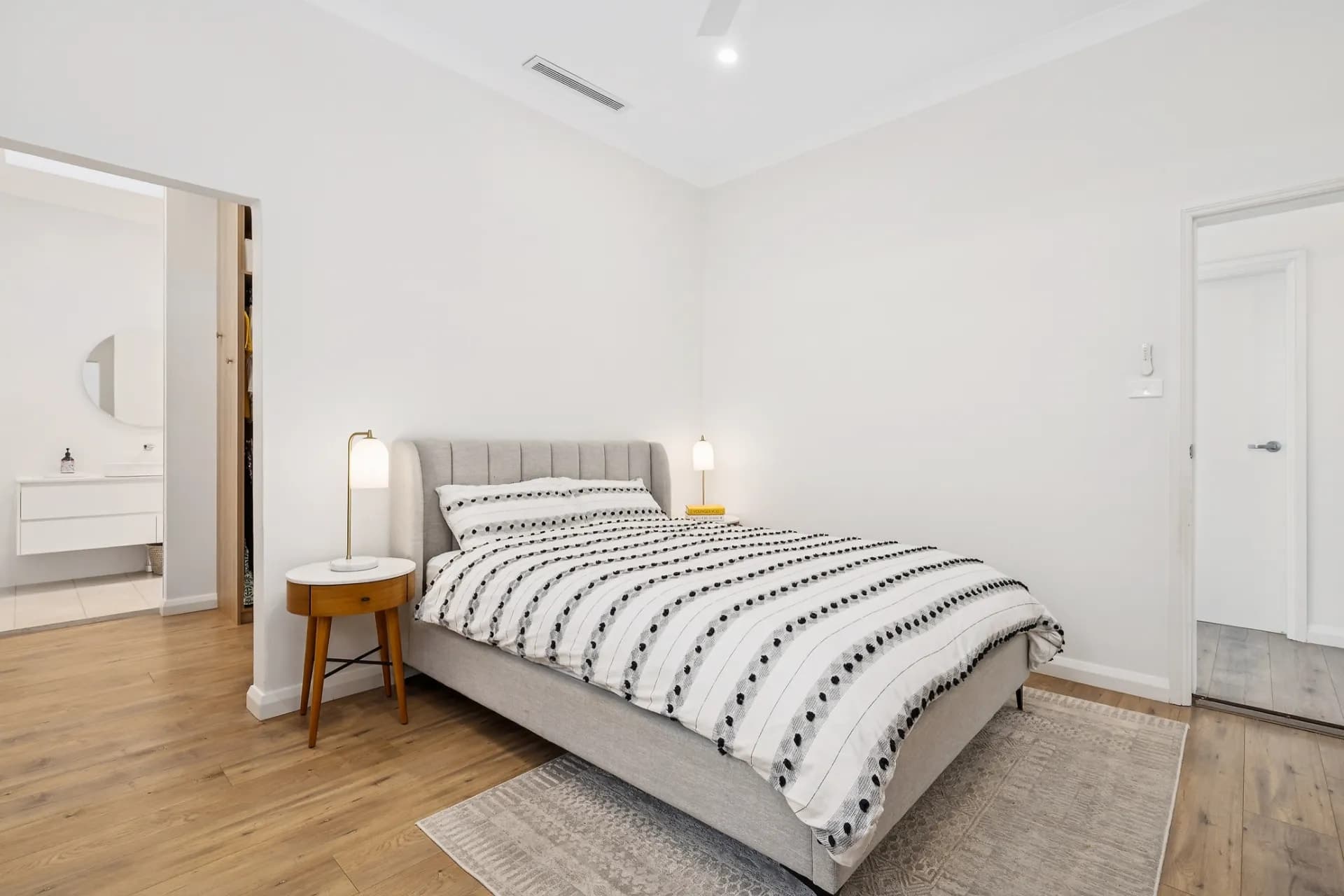 12 Hughes Street, West Ryde., West Ryde - Thumbnail 5
