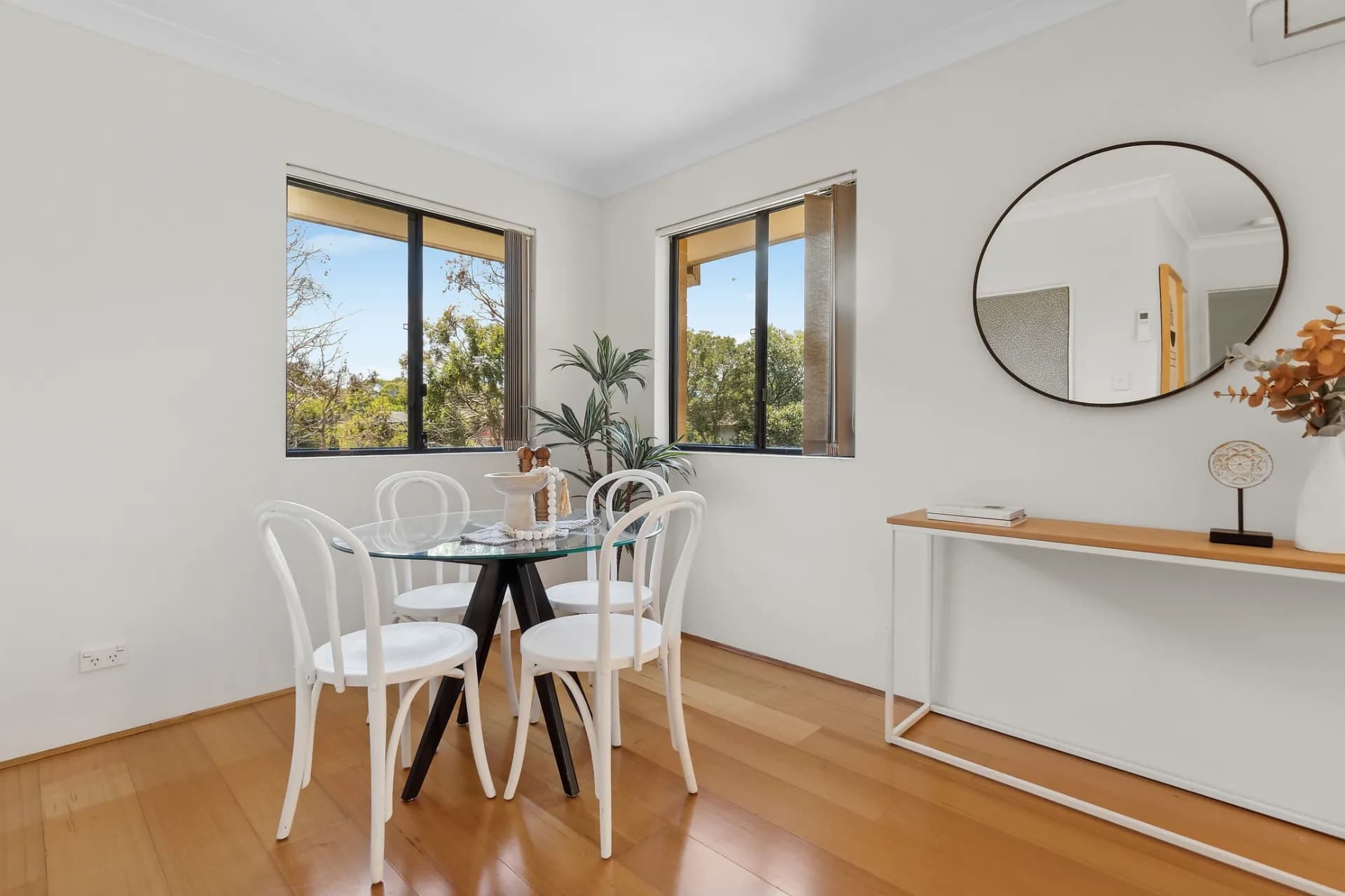 10/27-29 Station Street, West Ryde., West Ryde - Thumbnail 3