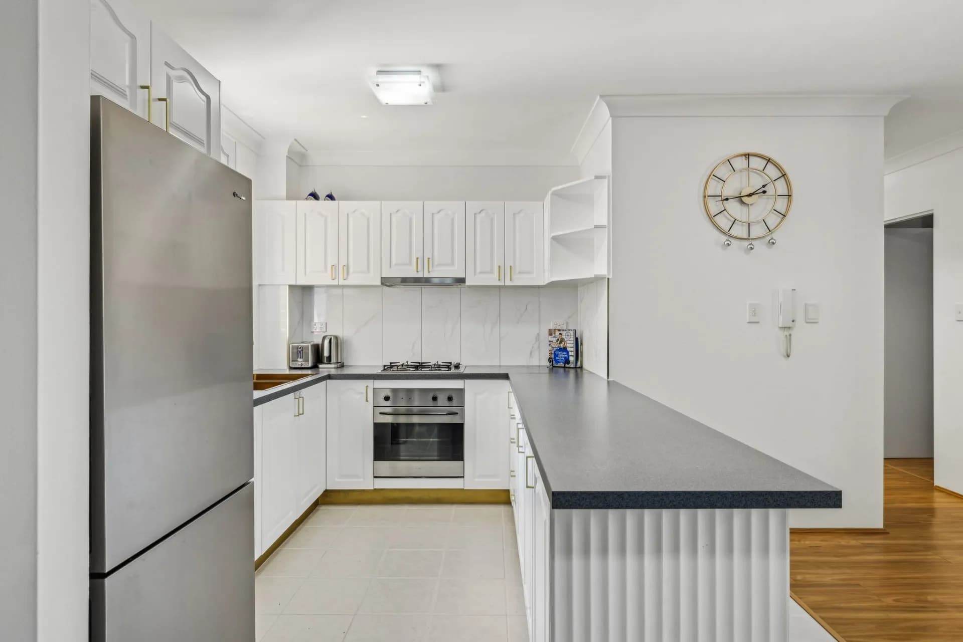 13/35 Cairds Avenue, Bankstown., Bankstown - Thumbnail 3