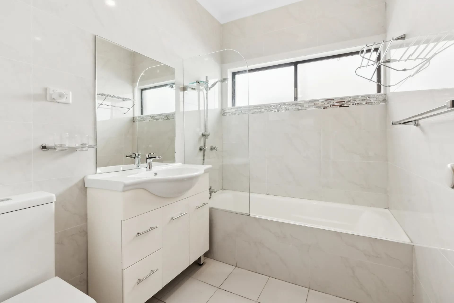 49 O'Keefe Crescent, Eastwood., Eastwood - Thumbnail 6