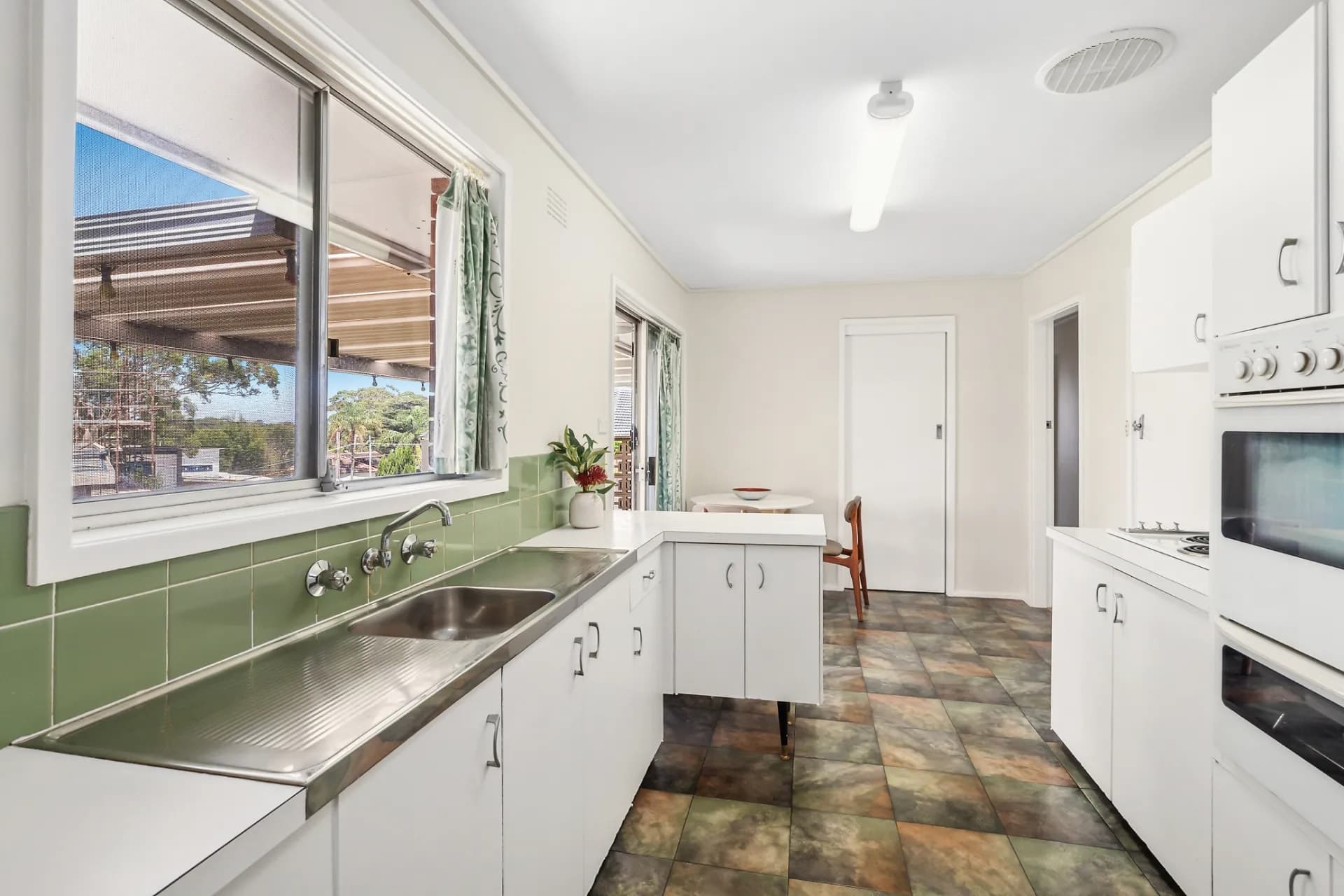 3 Napier Crescent, North Ryde., North Ryde - Thumbnail 4