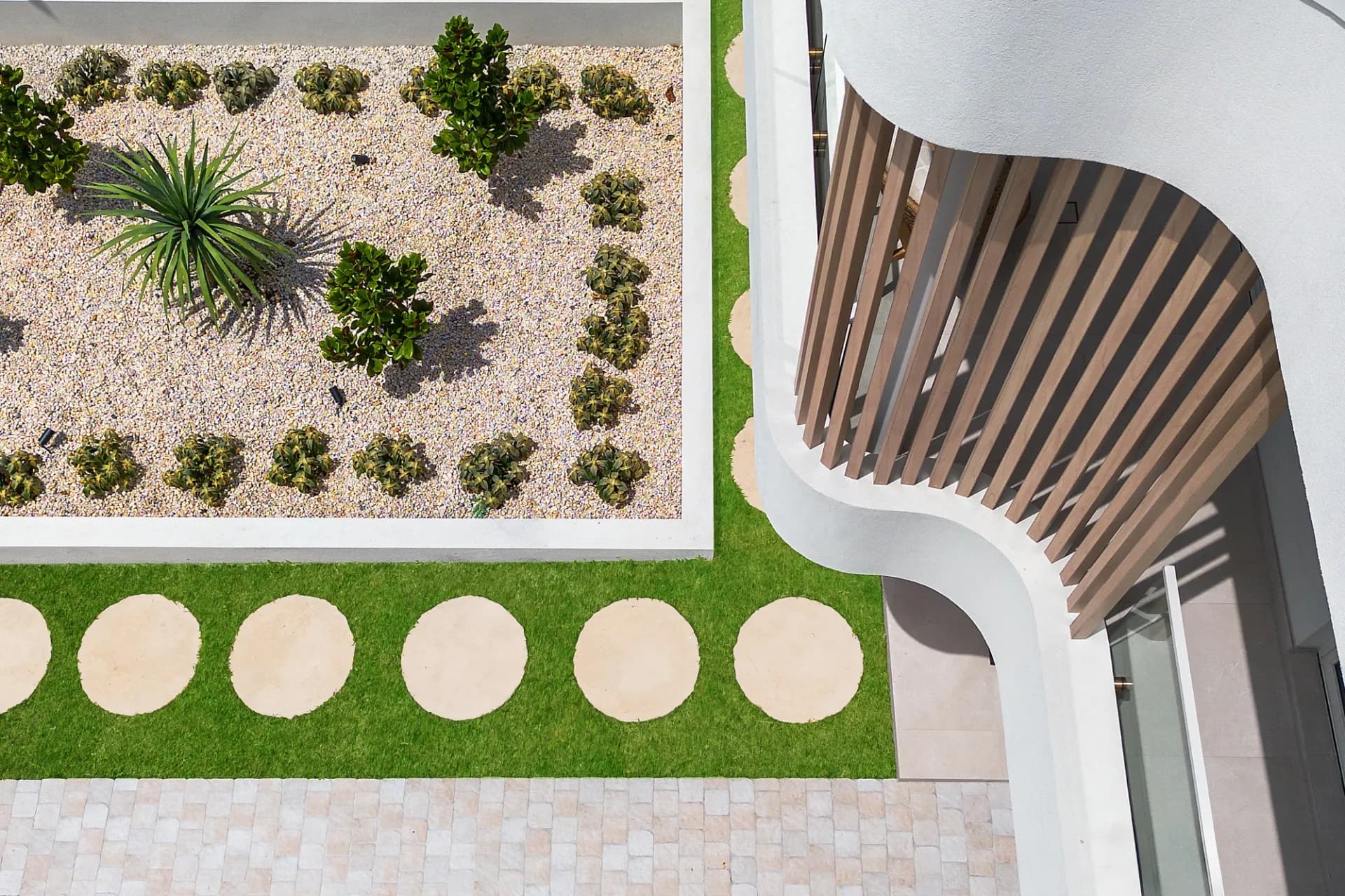 22 Edmondson Street, North Ryde., North Ryde - Thumbnail 2