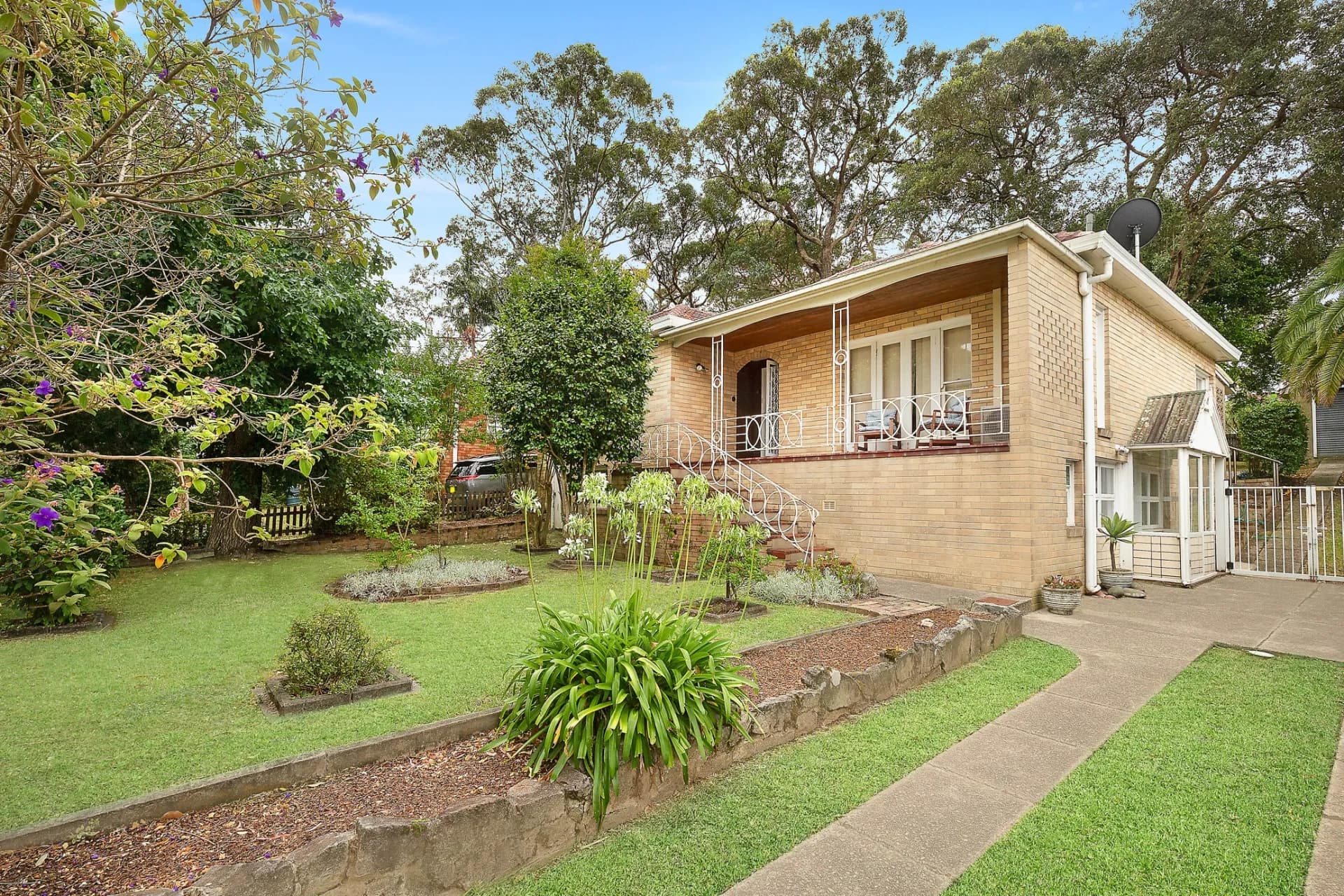 131 Coxs Road, North Ryde., North Ryde - Thumbnail 2