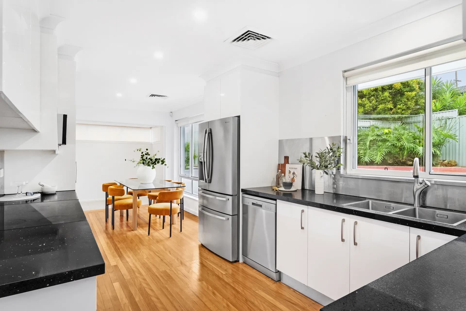 85 Moncrieff Drive, East Ryde., East Ryde - Thumbnail 3