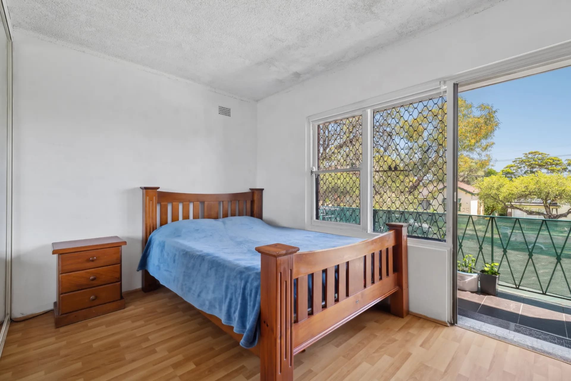 1/14 Denman Avenue, Wiley Park., Wiley Park - Thumbnail 4