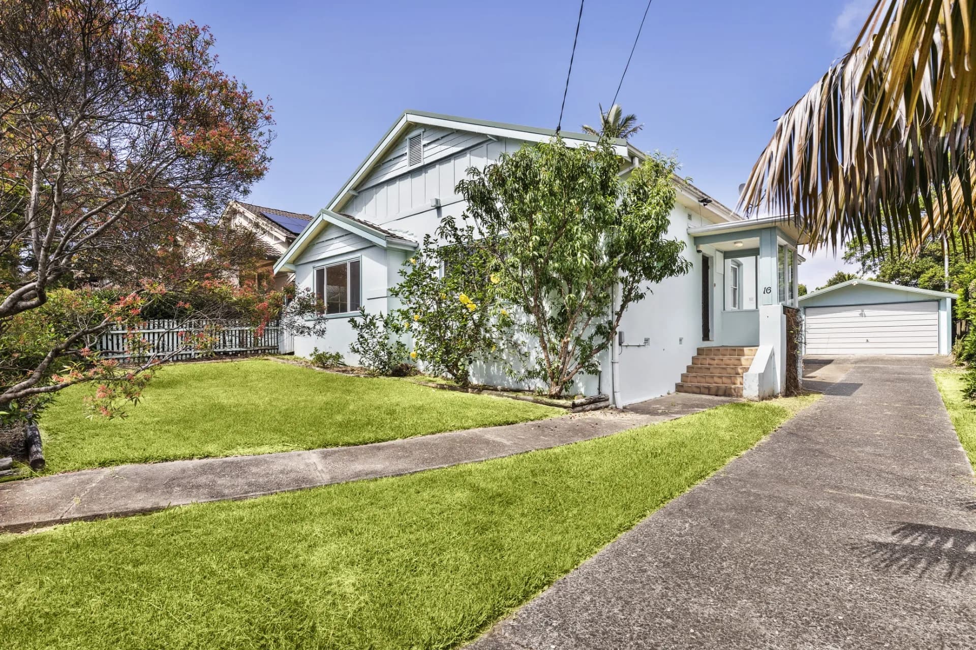 16 First Avenue, Willoughby., Willoughby - Image 1