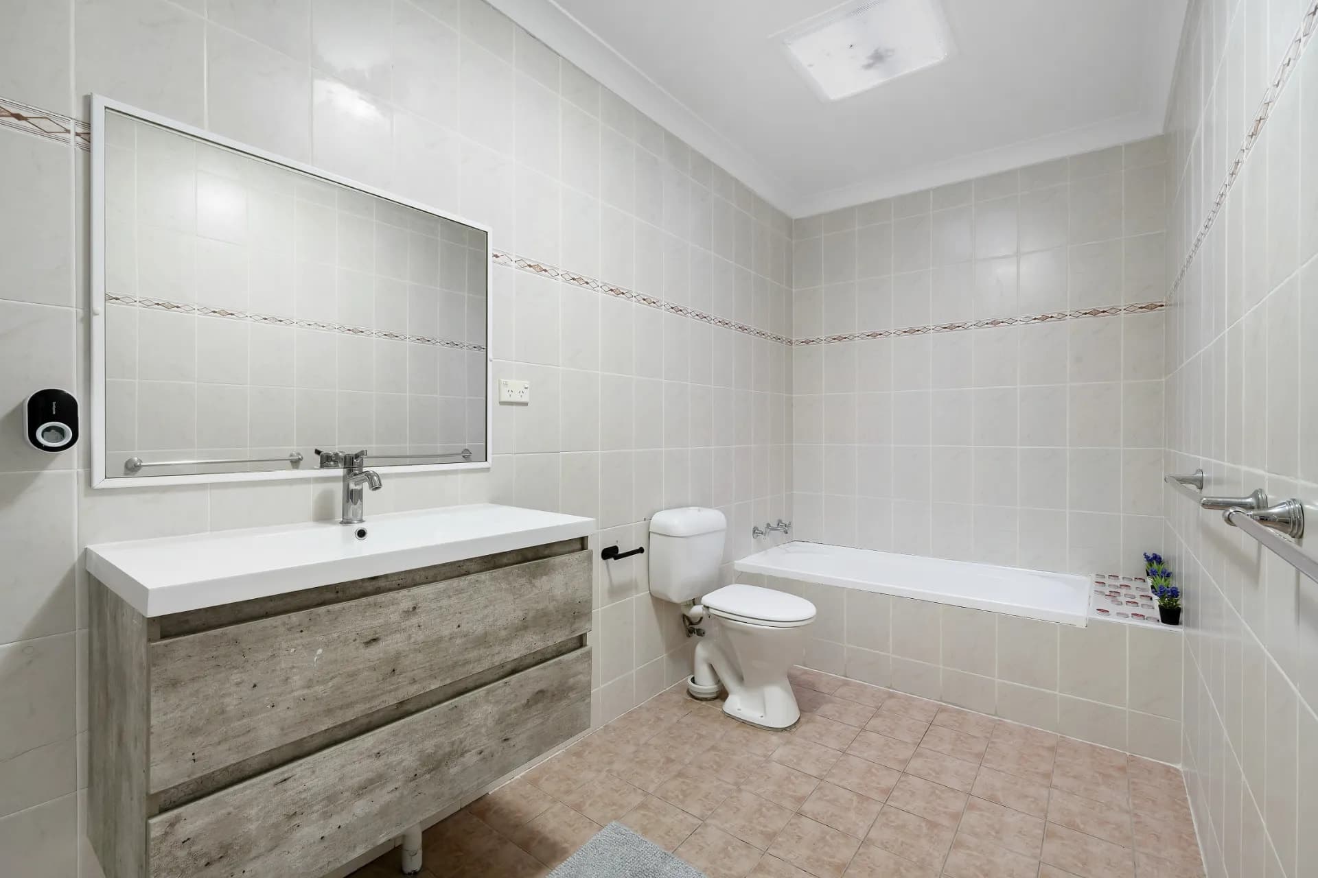 10/87 Meredith Street, Bankstown., Bankstown - Thumbnail 3
