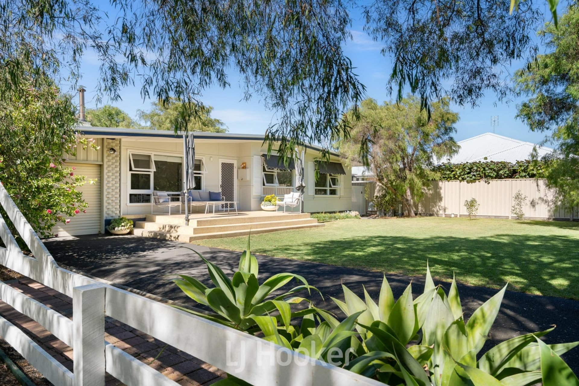 12 Glenleigh Road, West Busselton, West Busselton - Thumbnail 2