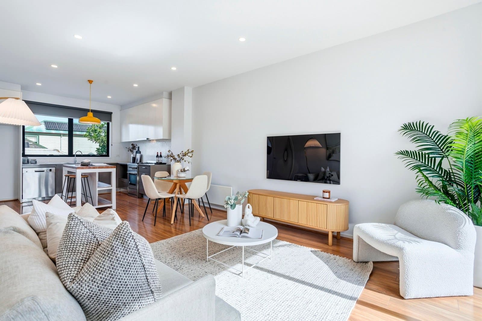 2/92 Cowper Street, Footscray, Footscray - Thumbnail 3