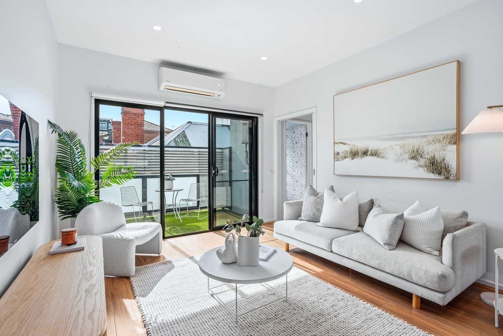 2/92 Cowper Street, Footscray, Footscray - Thumbnail 4
