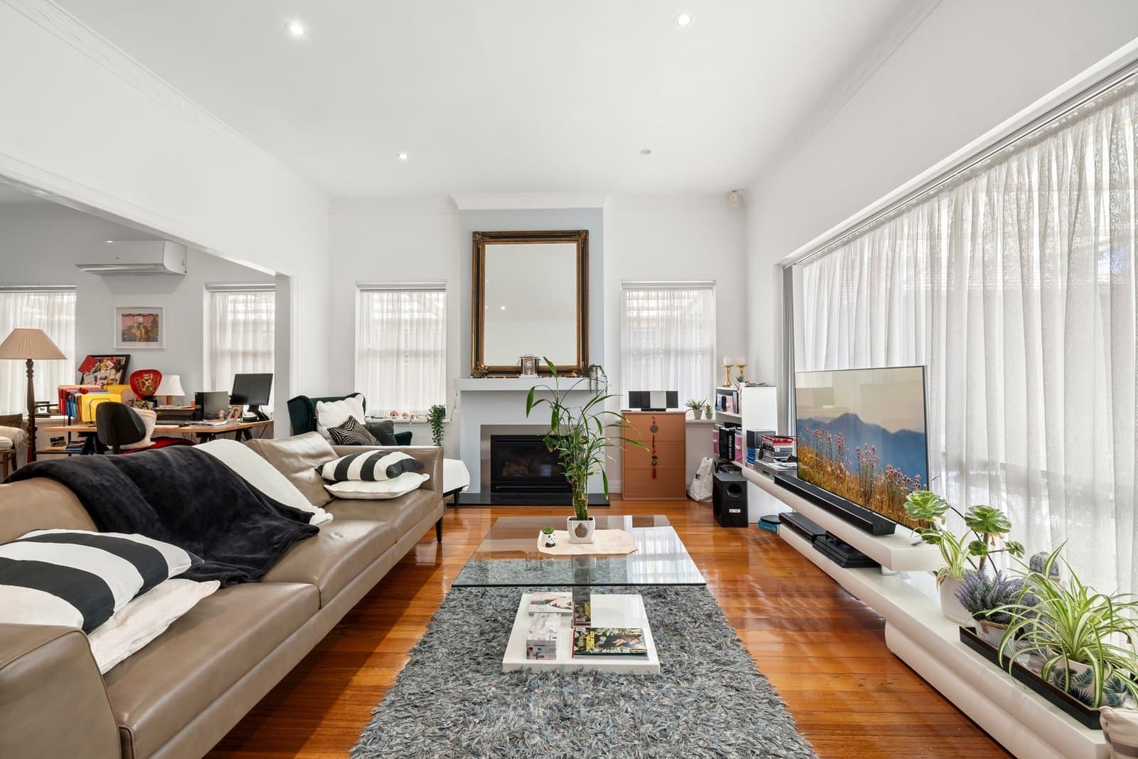 123 Mackie Road, Bentleigh East, Bentleigh East - Thumbnail 2