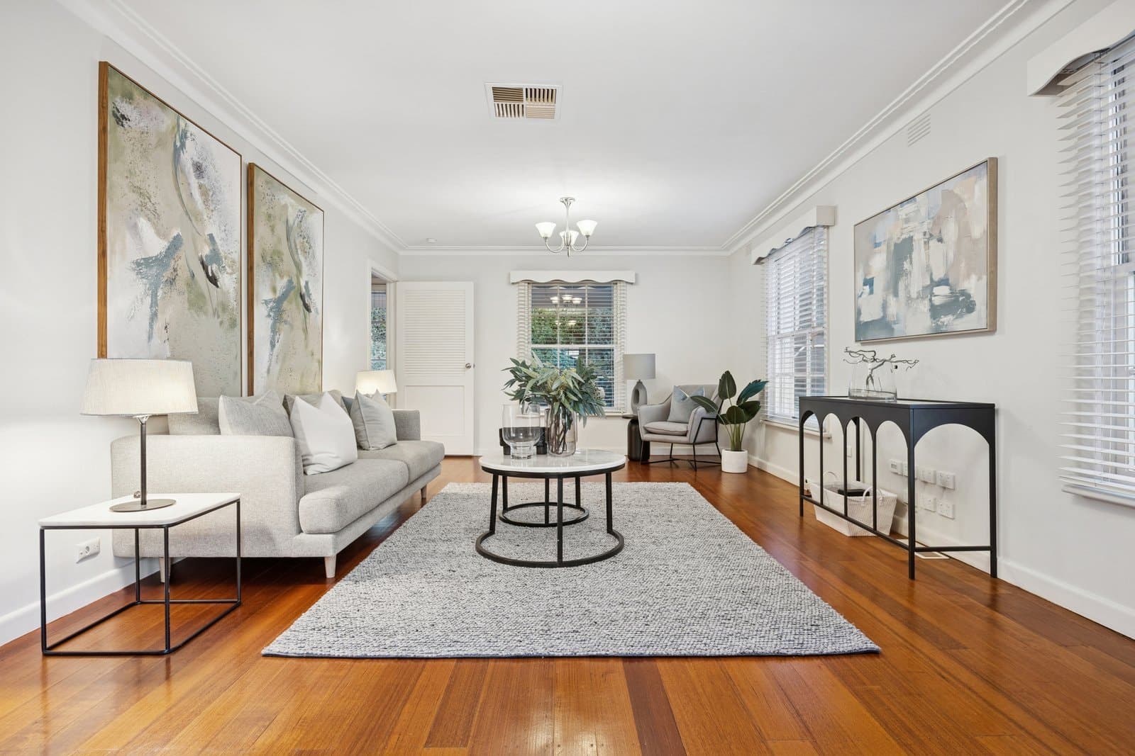 7 Huntly Close, Dingley Village, Dingley Village - Thumbnail 3