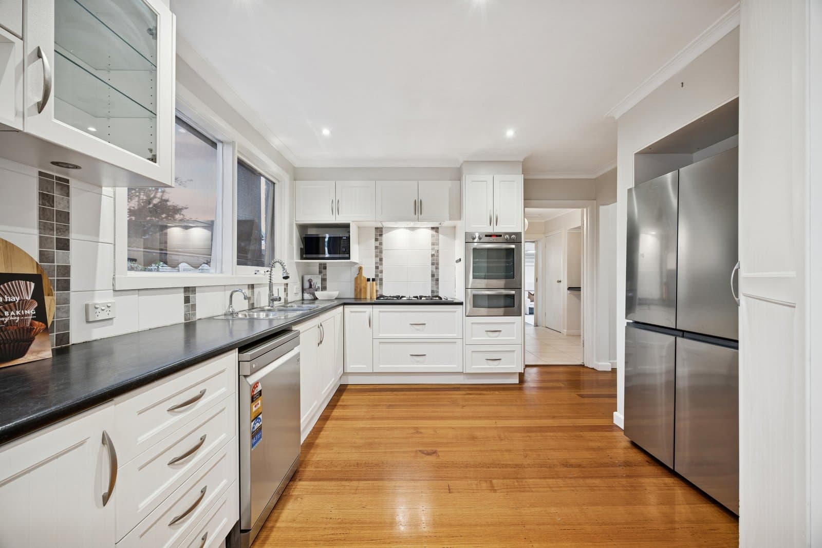 7 Huntly Close, Dingley Village, Dingley Village - Thumbnail 6