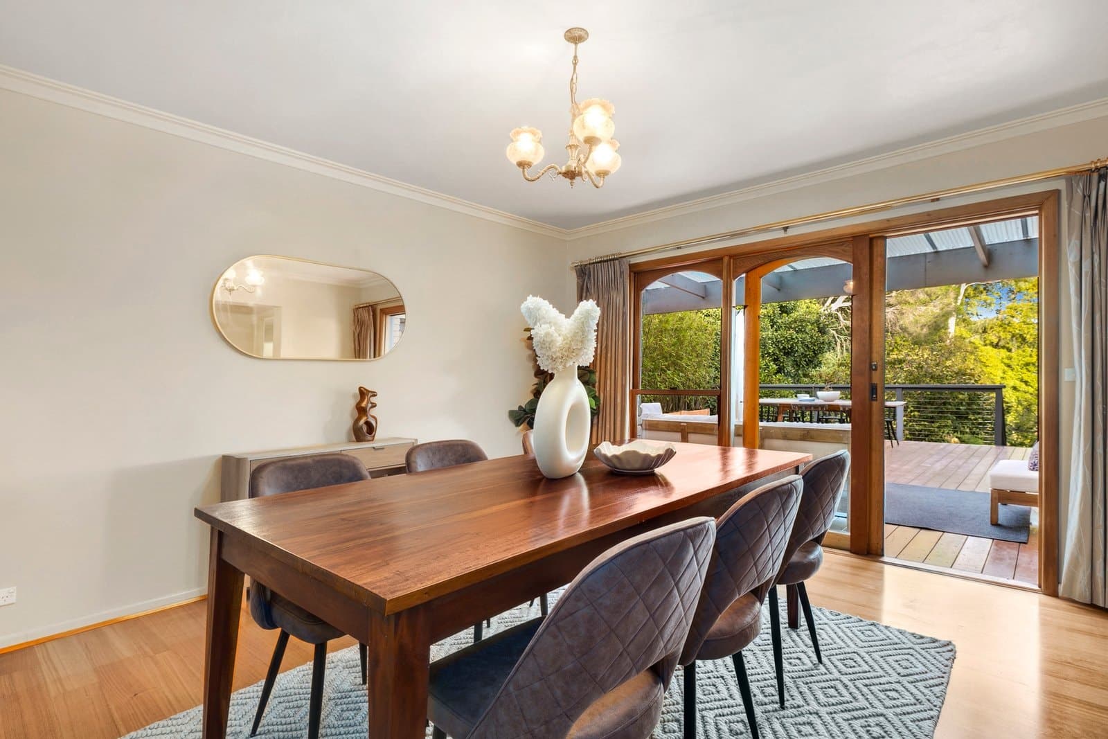 8 Belinda Crescent, Wheelers Hill, Wheelers Hill - Thumbnail 6