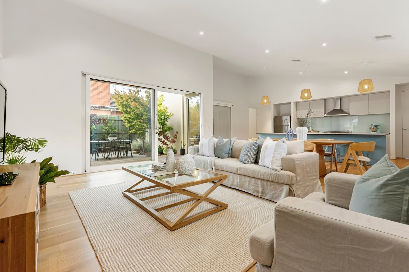 3 Jennifer Avenue, Parkdale, Parkdale - Thumbnail 2