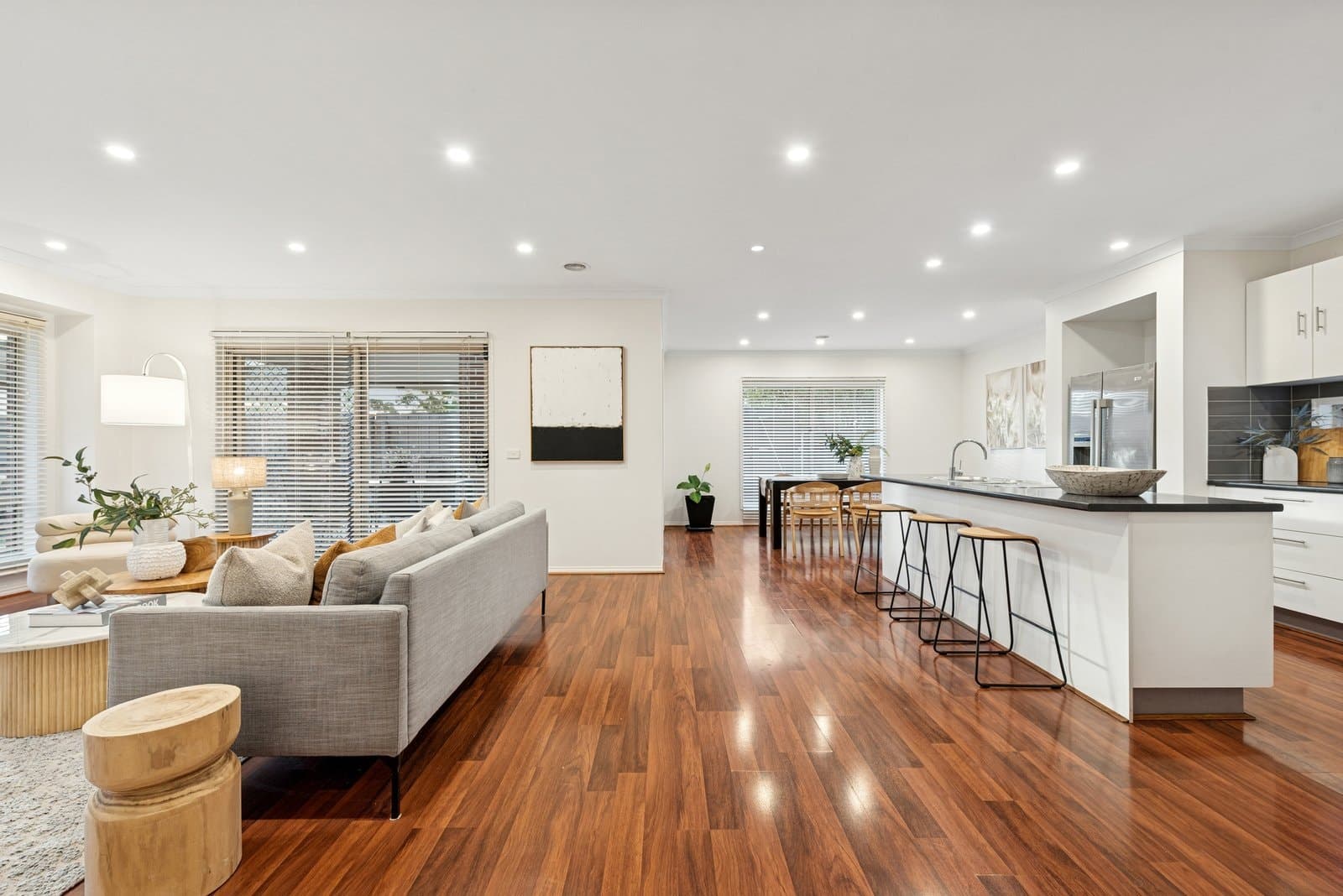 5 Emma Place, Dingley Village, Dingley Village - Thumbnail 3