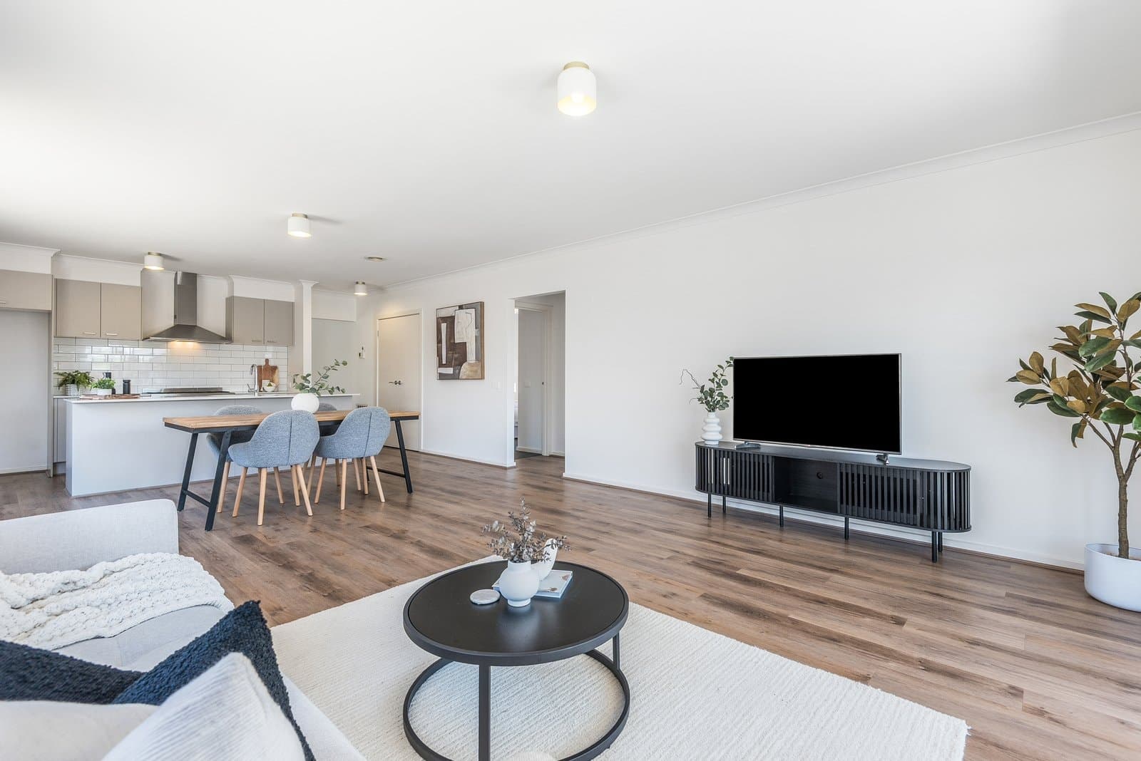 254 Warralily Boulevard, Armstrong Creek, Armstrong Creek - Thumbnail 2