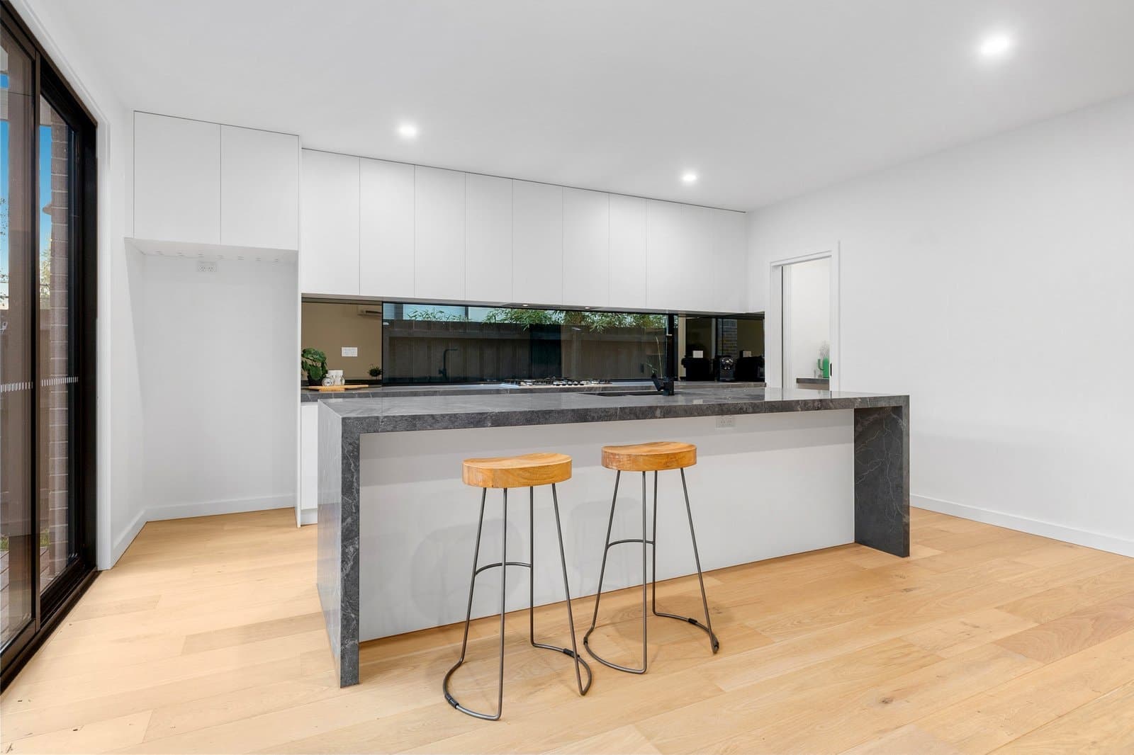 2/1 Norma Avenue, Oakleigh South, Oakleigh South - Thumbnail 5