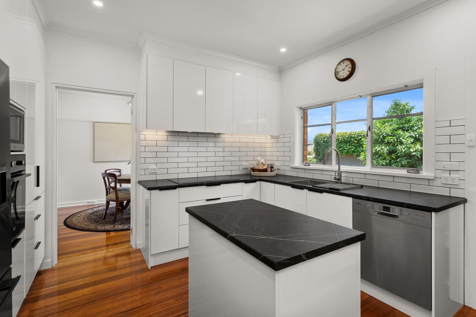 25 Donald Road, Burwood, Burwood - Thumbnail 6