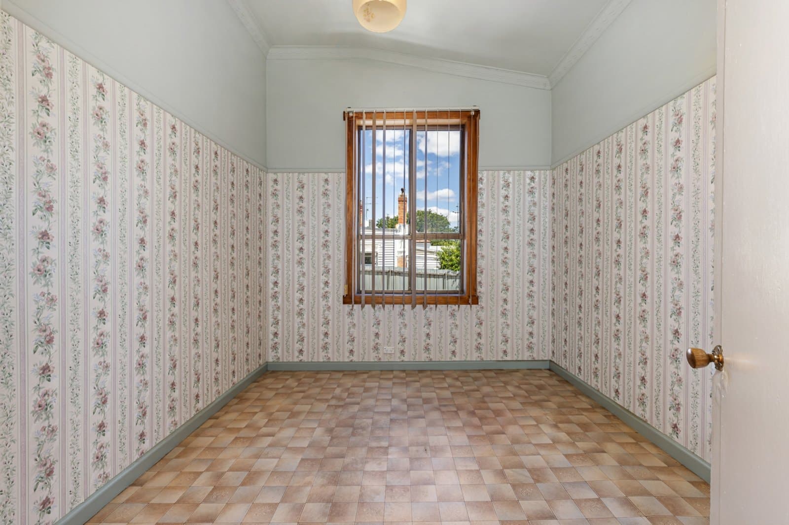 311 Peel Street, Black Hill, Black Hill - Thumbnail 8
