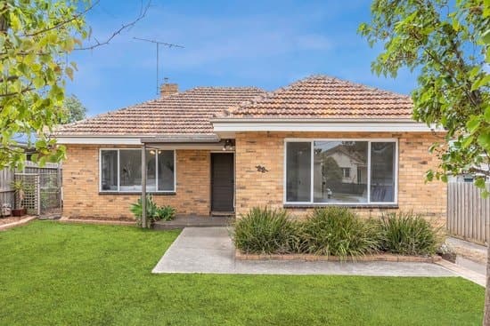 22 June Avenue, Hamlyn Heights, Hamlyn Heights - Image 1