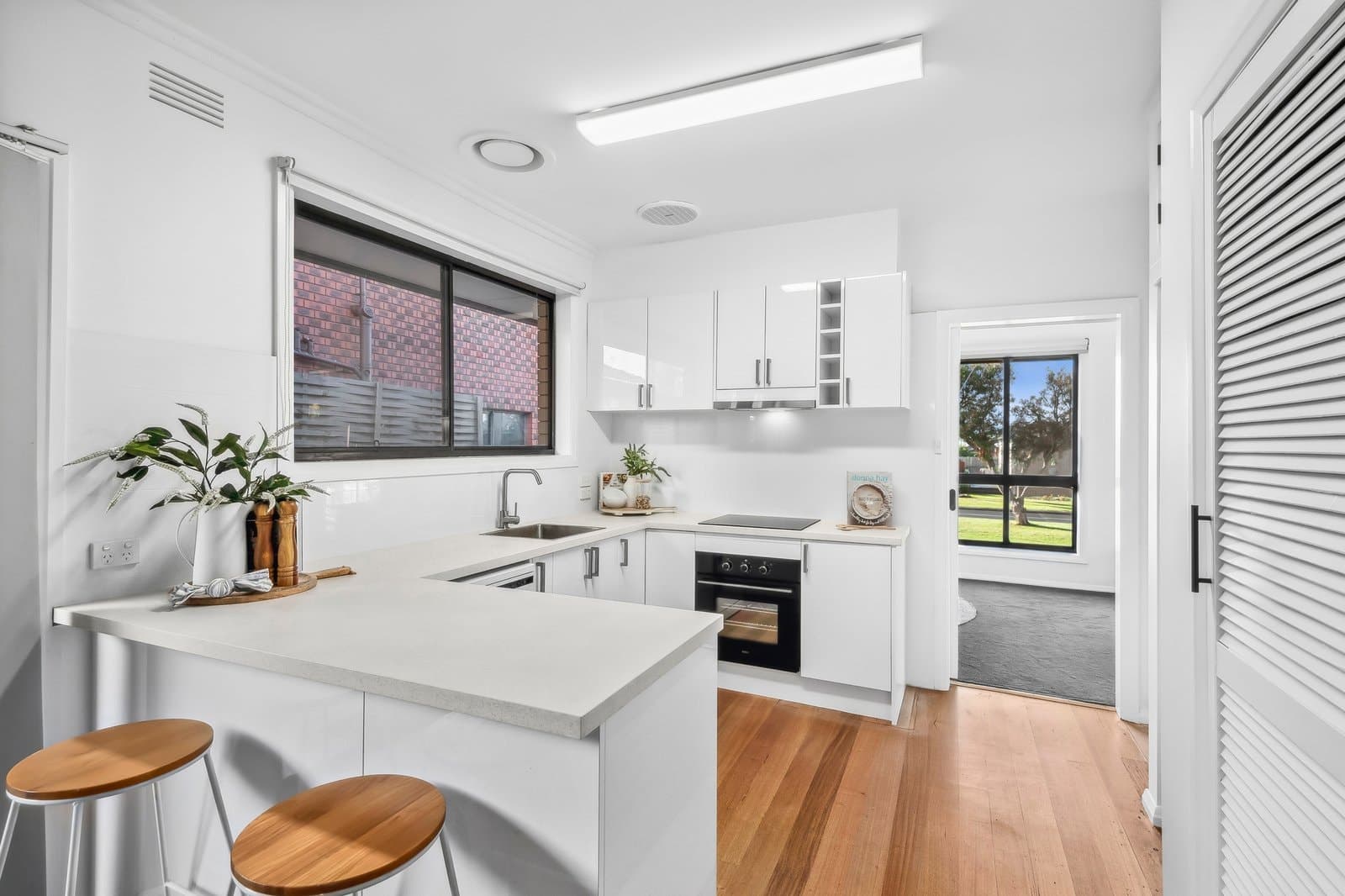 128 Sladen Street, Hamlyn Heights, Hamlyn Heights - Thumbnail 4