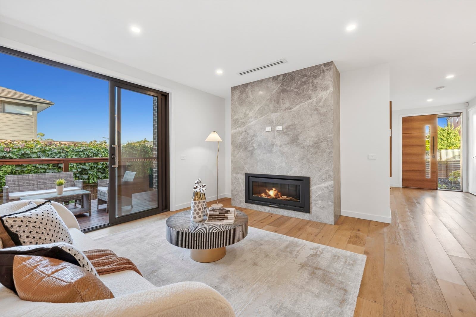 1/54 Gillard Street, Burwood, Burwood - Thumbnail 3
