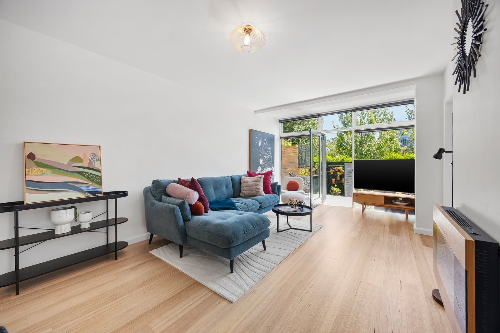 2/23 William Street, South Yarra, South Yarra - Thumbnail 3