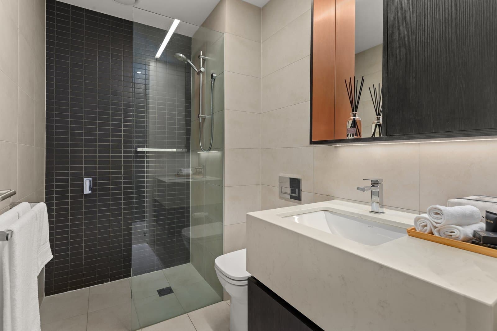 208/828 Burke Road, Camberwell, Camberwell - Thumbnail 6