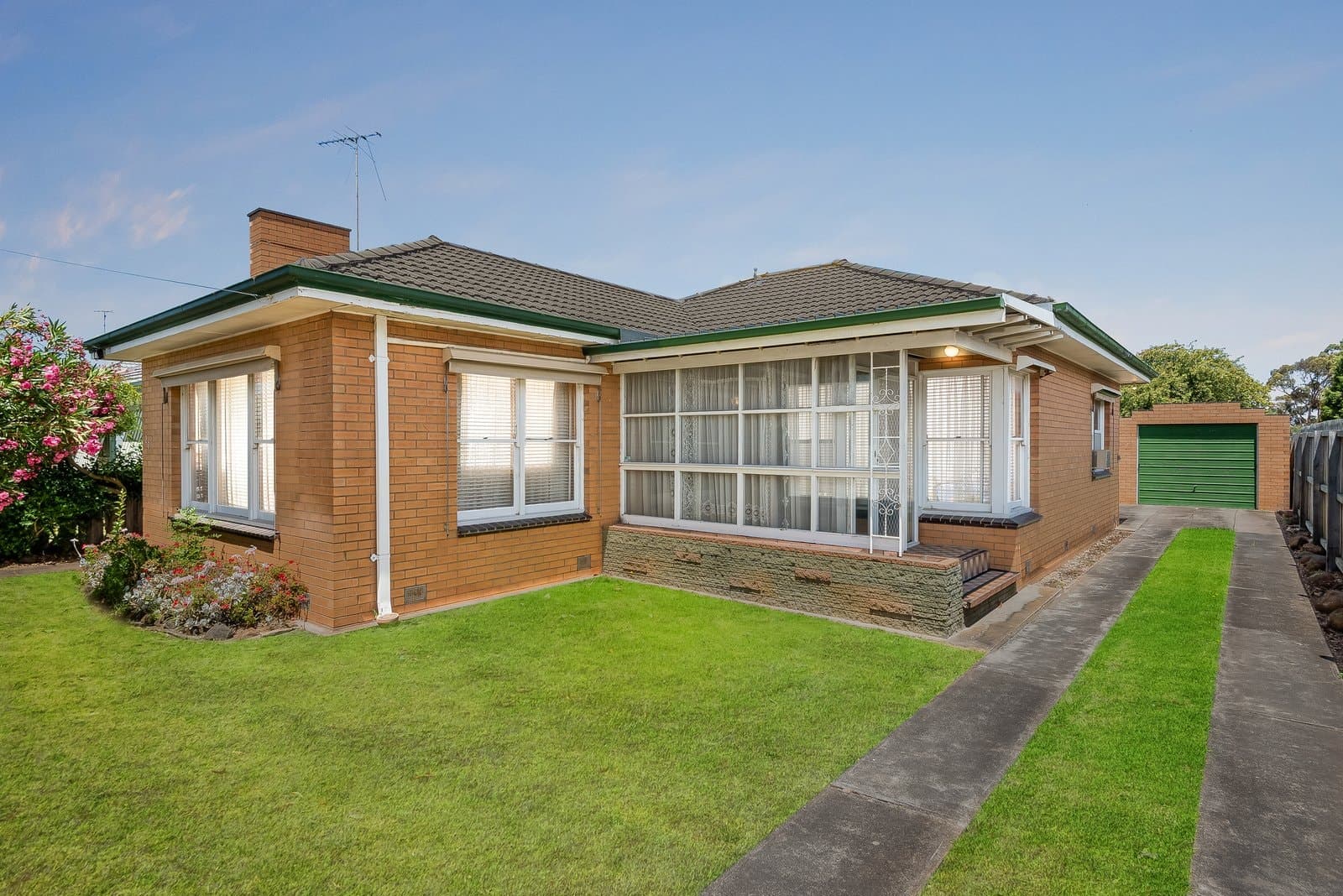 27 Itkeston Street, Herne Hill, Herne Hill - Image 1