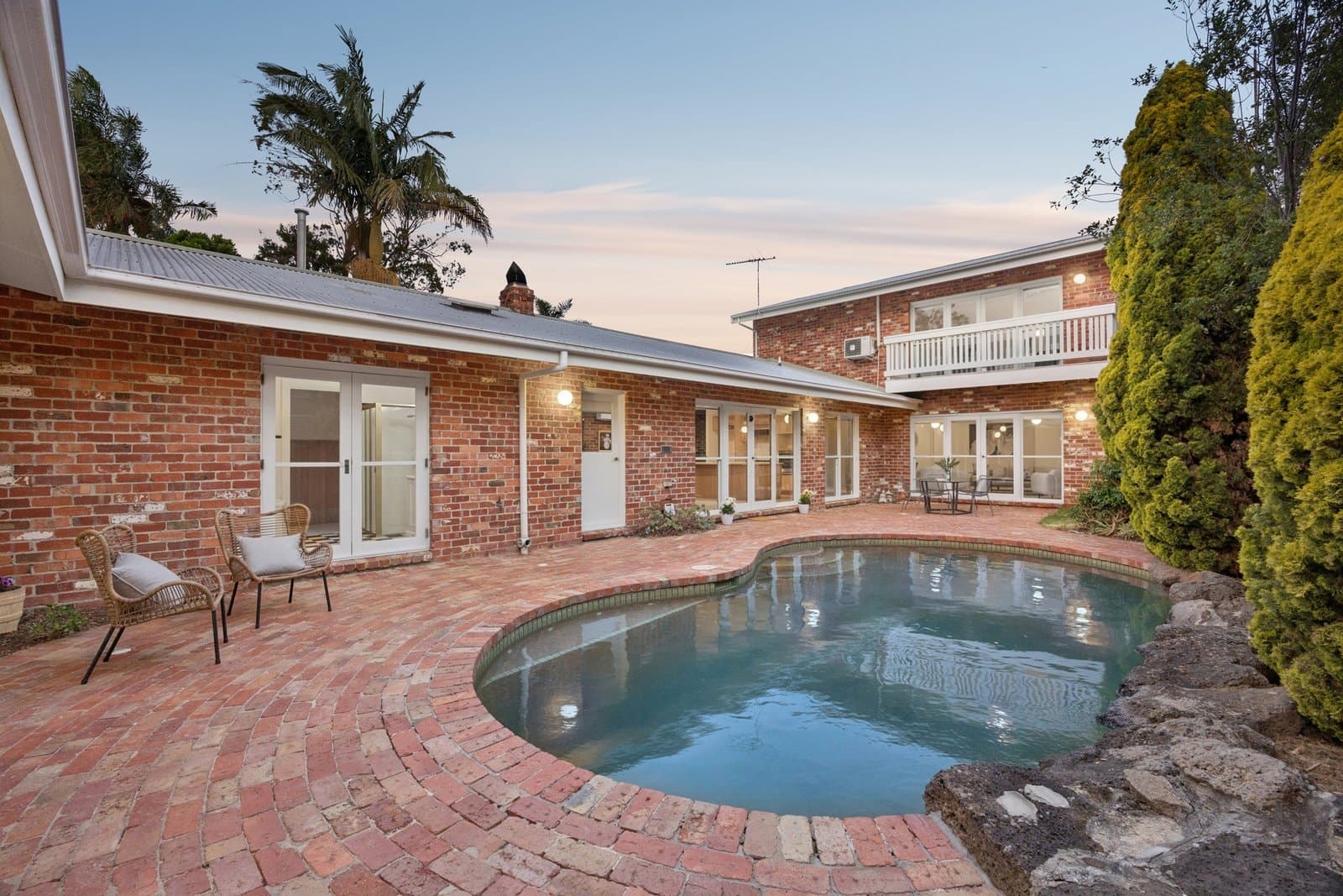 27 Elliott Crescent, Dingley Village, Dingley Village - Thumbnail 3