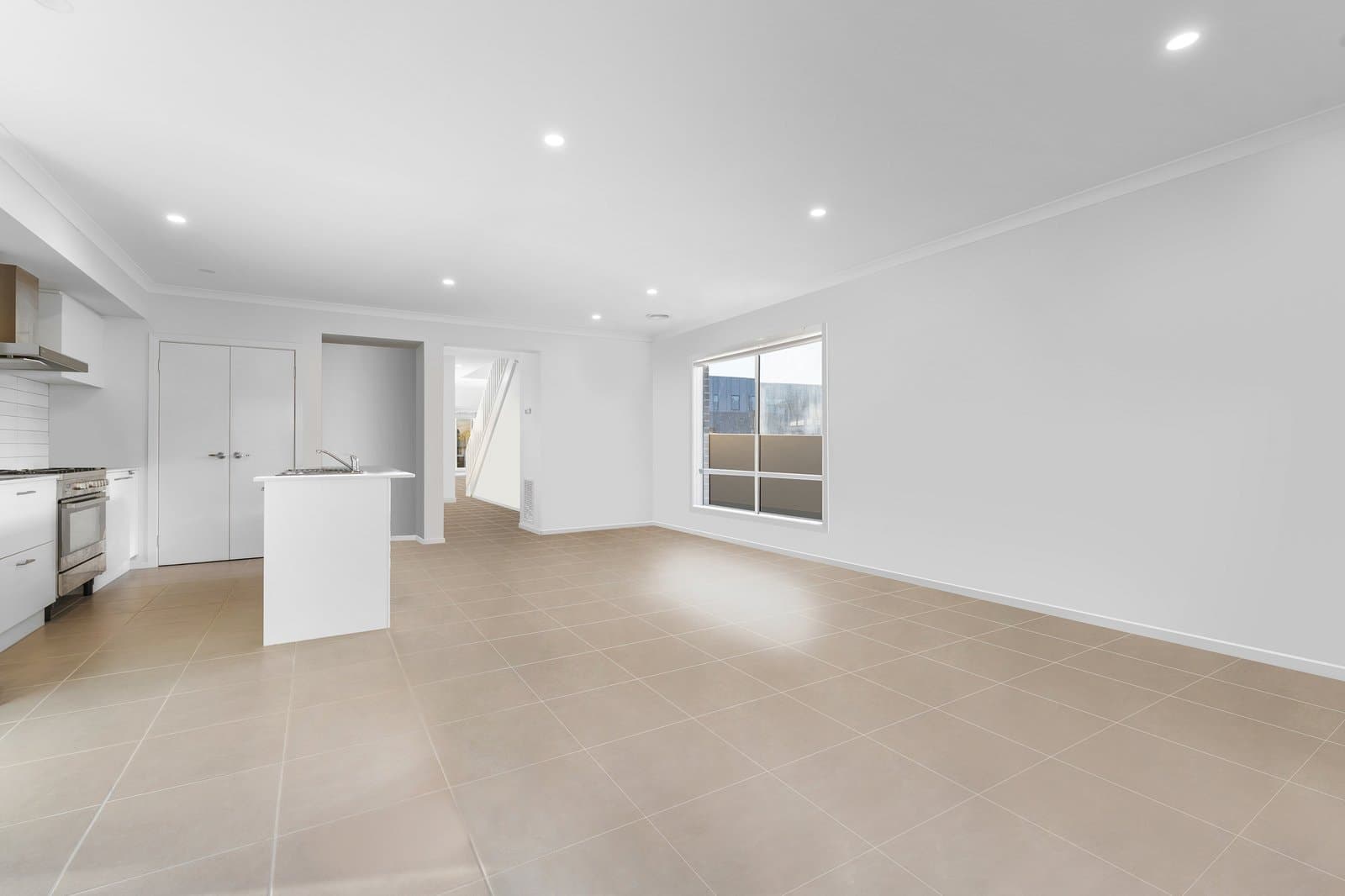 18 Vintage Avenue, Doncaster, Doncaster - Thumbnail 2