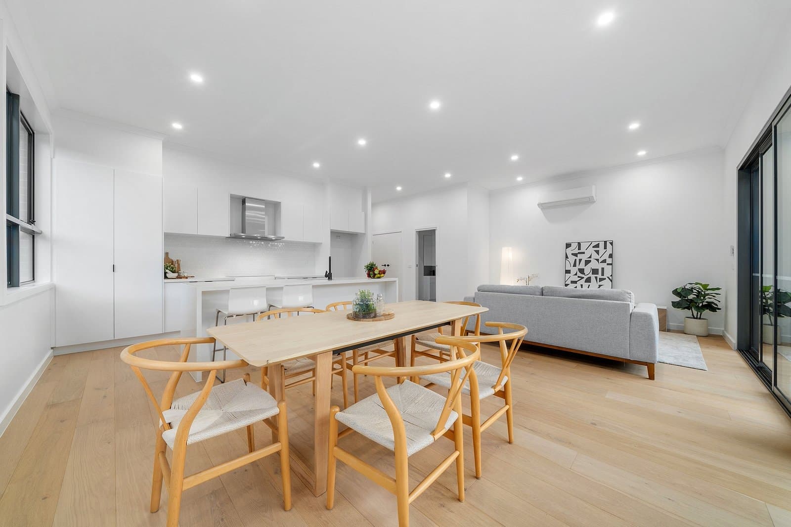 2/31 Electra Avenue, Ashwood, Ashwood - Thumbnail 2