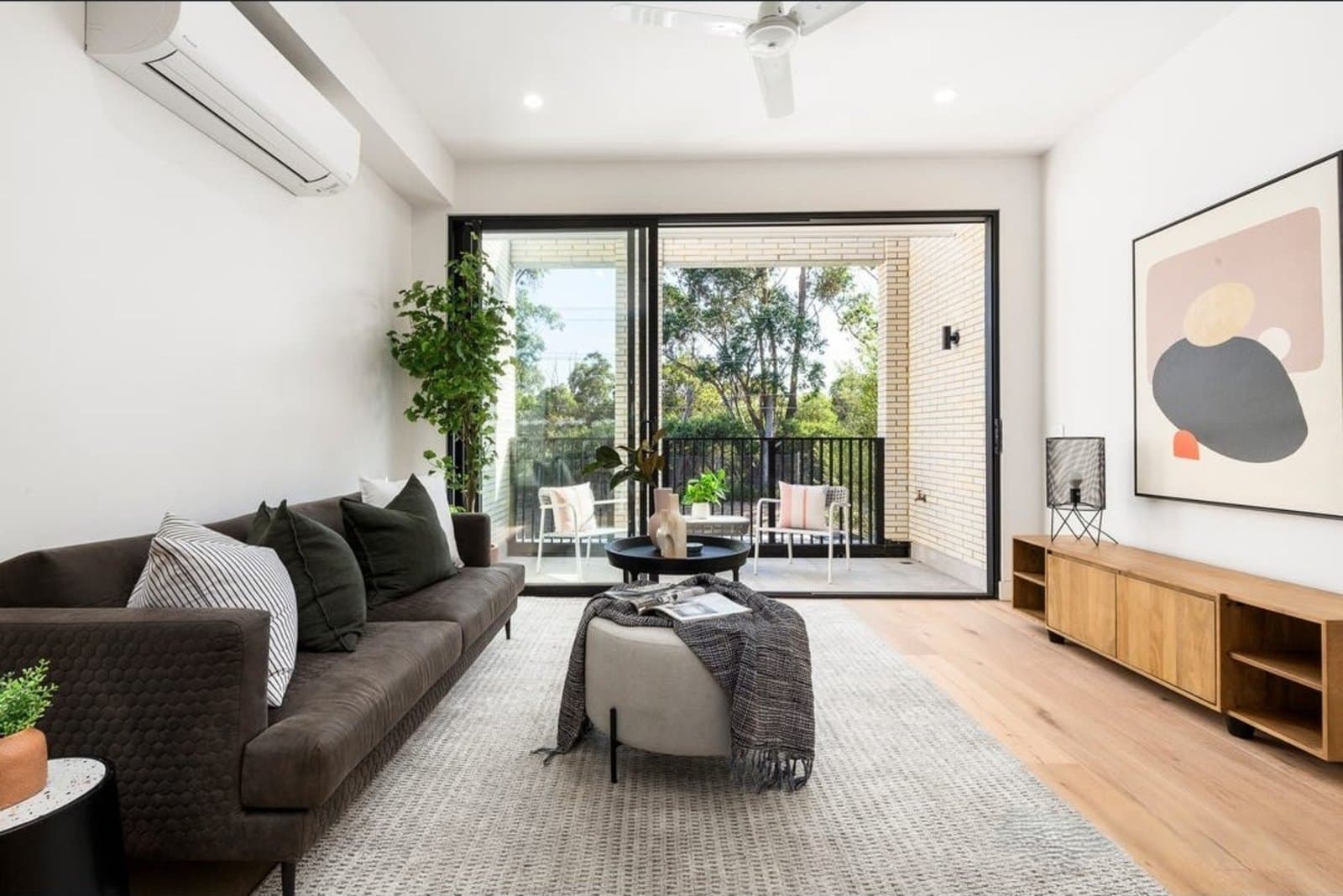 8/124 White Street, Mordialloc, Mordialloc - Thumbnail 3
