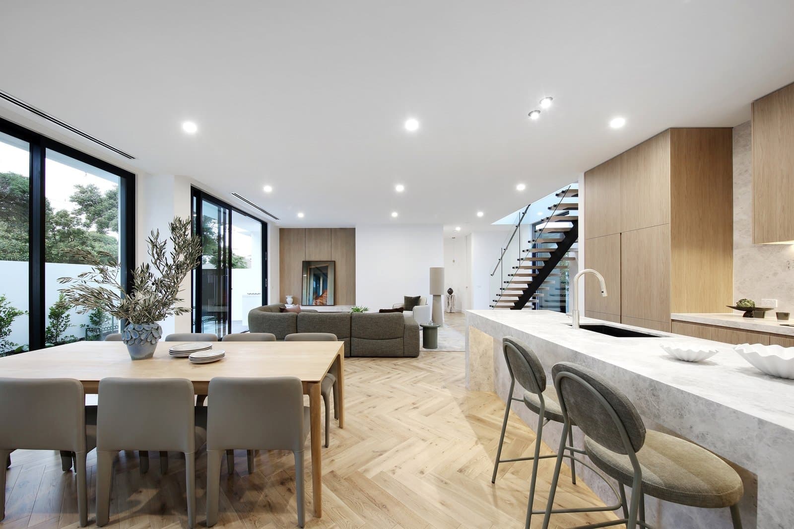 24 Albert Road, Carnegie, Carnegie - Thumbnail 3