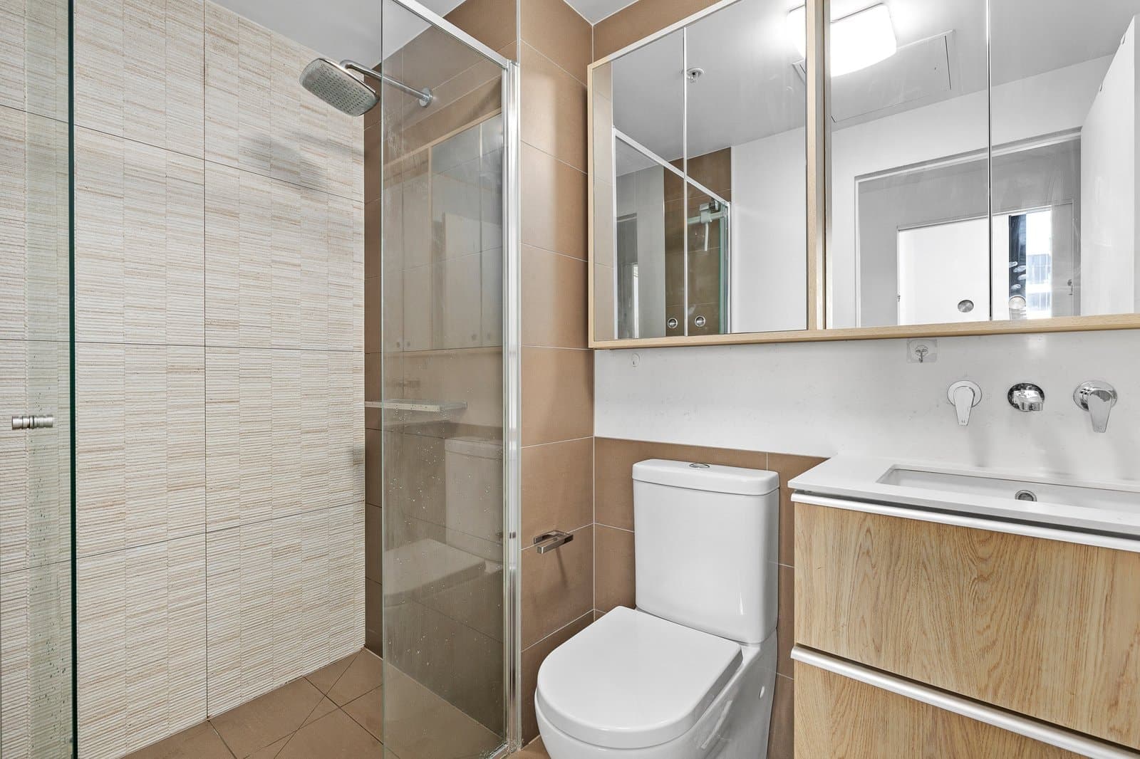 1007/3-5 St Kilda Road, St Kilda, St Kilda - Thumbnail 5