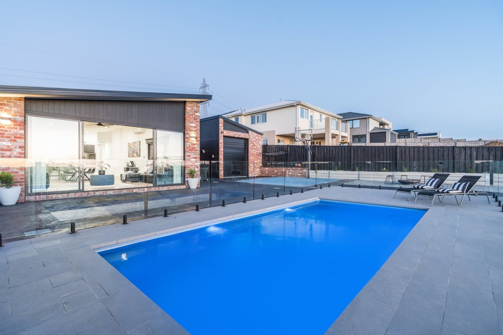 48 Moncrieff Crescent, Wandana Heights, Wandana Heights - Thumbnail 7