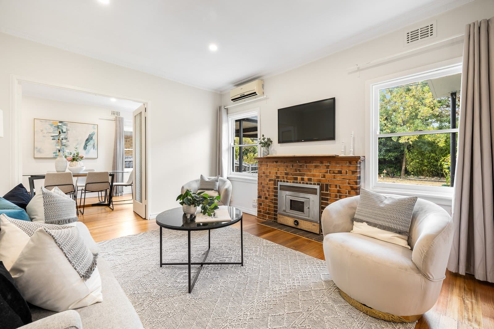 1/34 Irving Street, Mount Waverley, Mount Waverley - Thumbnail 4