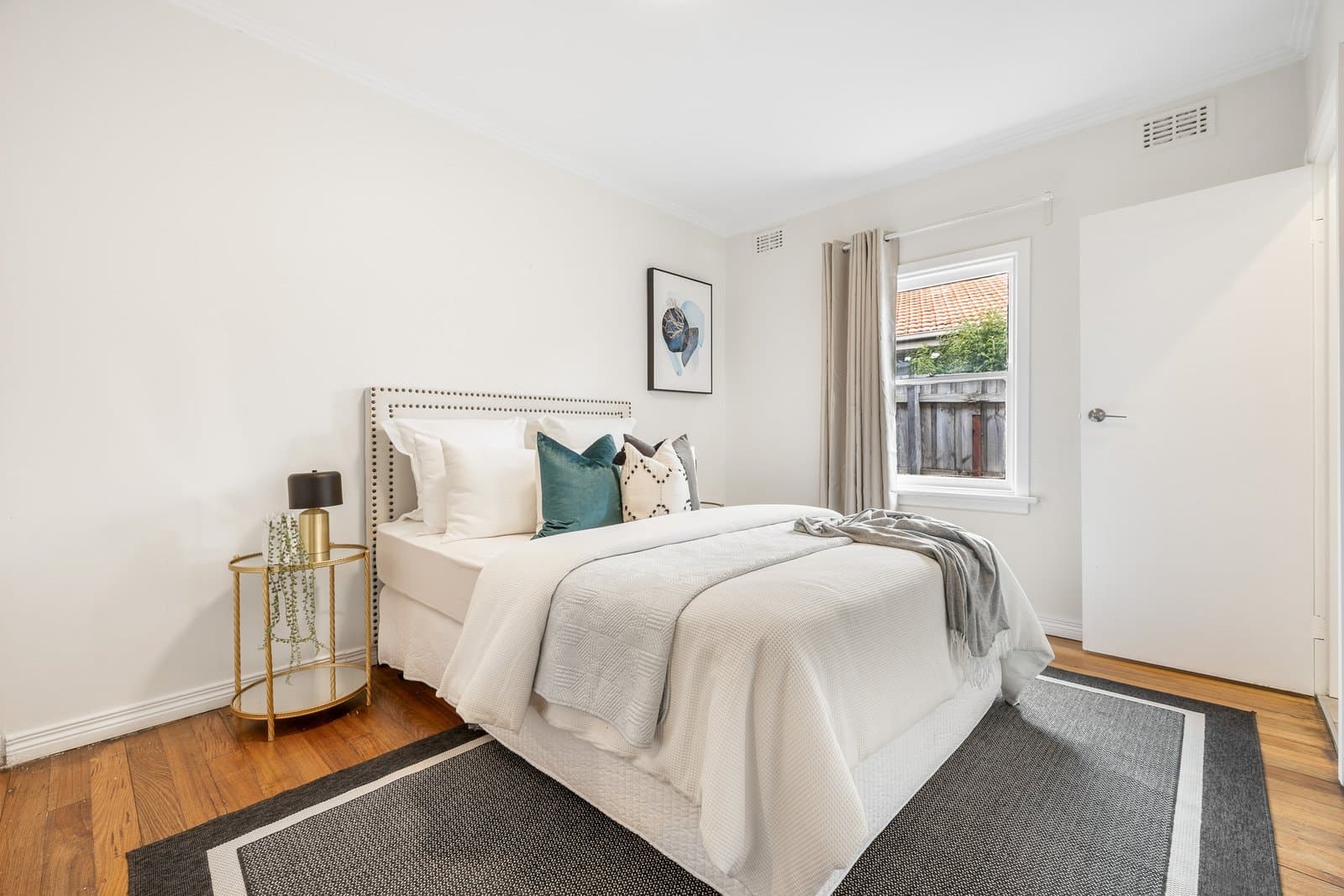1/34 Irving Street, Mount Waverley, Mount Waverley - Thumbnail 5