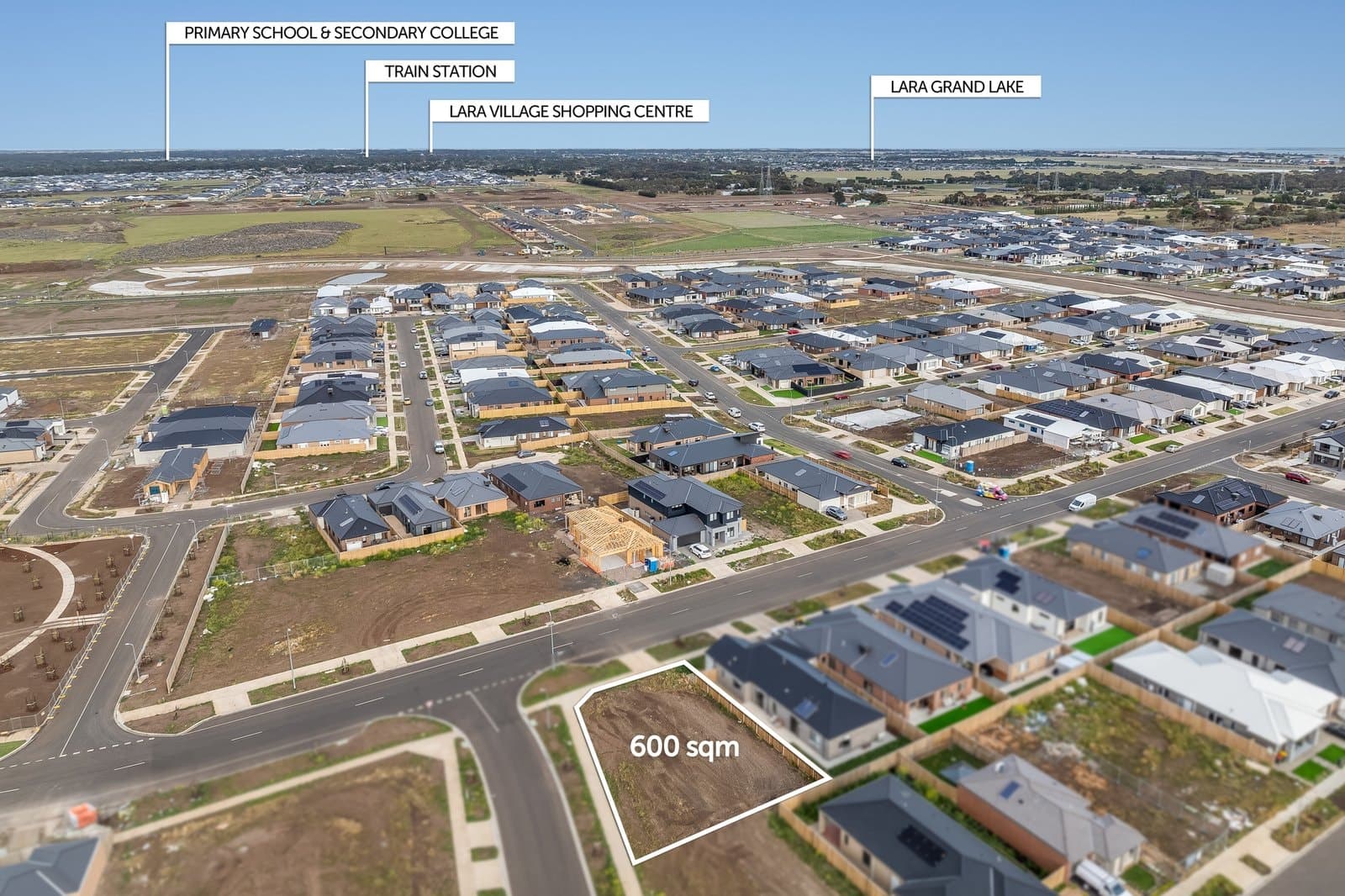 69 Abingdon Boulevard, Lara, Lara - Thumbnail 2