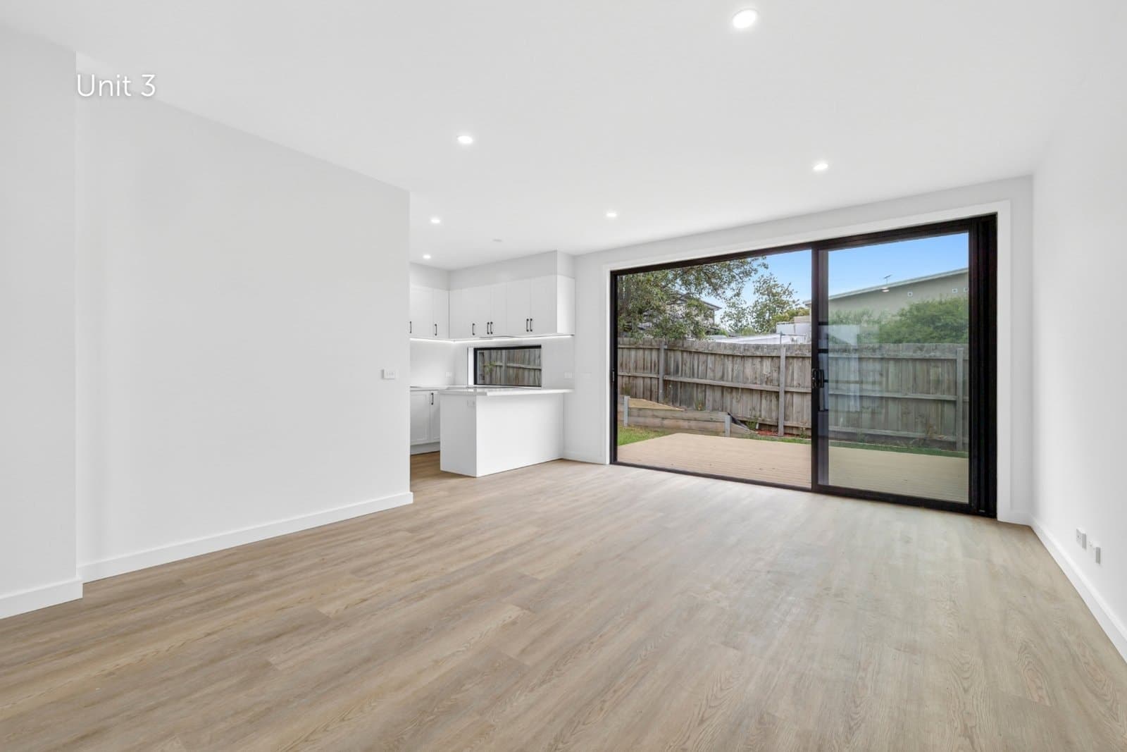 2 & 3/74 Ferntree Gully Road,
                        
                    
                    
                        
                            Oakleigh East, Oakleigh East - Thumbnail 2