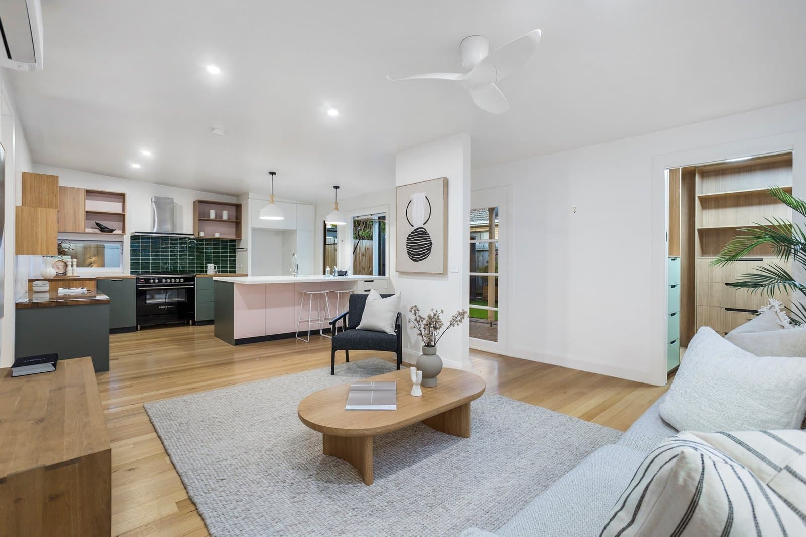 4 Blackwood Street, Yarraville, Yarraville - Thumbnail 3