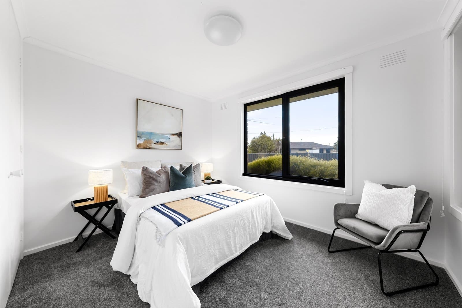 17 Ninevah Crescent, Wheelers Hill, Wheelers Hill - Thumbnail 8
