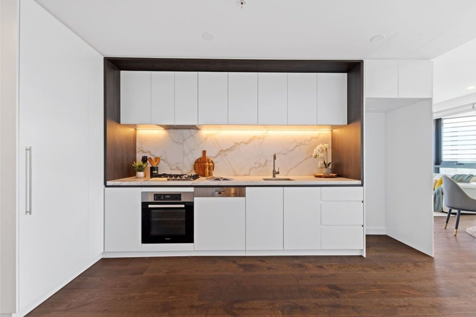 2801/828 Whitehorse Road, Box Hill, Box Hill - Thumbnail 5