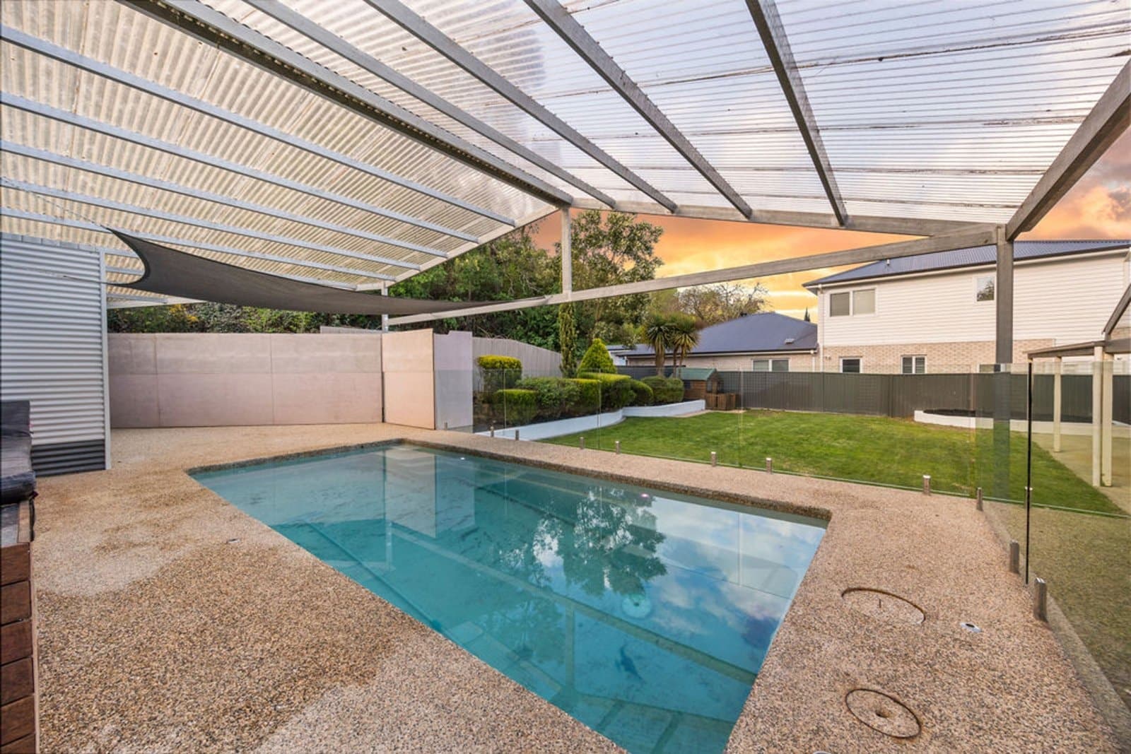 11 Esmond Street, Black Hill, Black Hill - Thumbnail 3