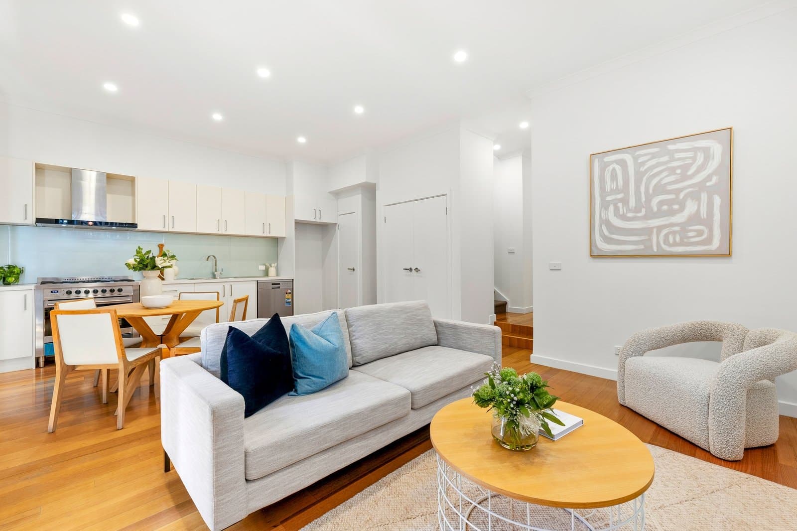 1/13 Clovis Street, Oakleigh East, Oakleigh East - Thumbnail 2