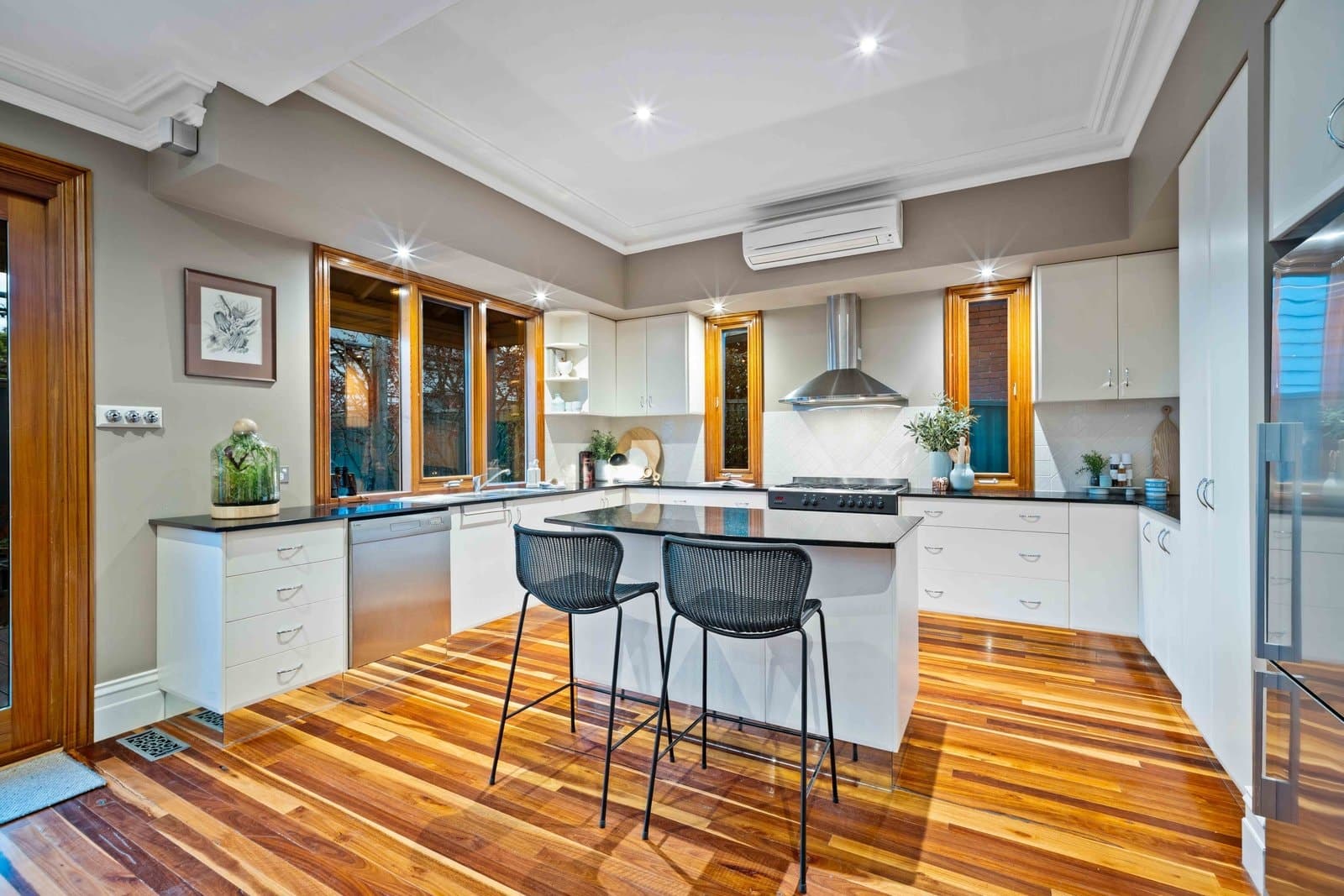 41 Loch Avenue, Ballarat Central, Ballarat Central - Thumbnail 6