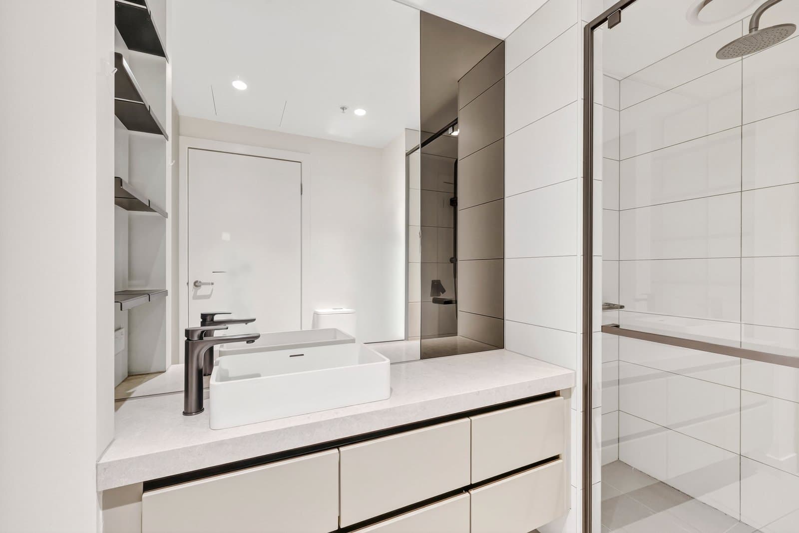 207/35 Camberwell Road, Hawthorn East, Hawthorn East - Thumbnail 8