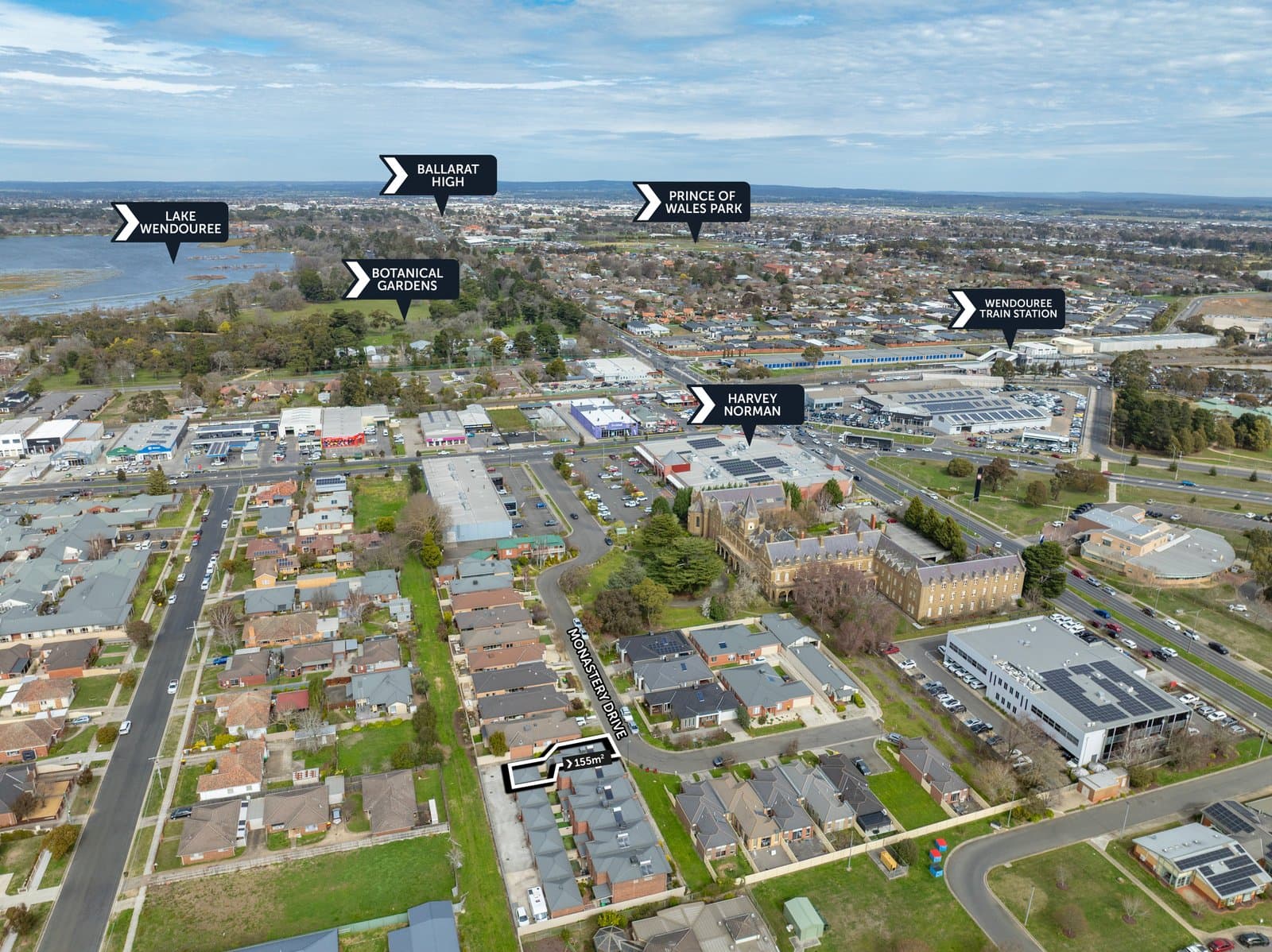 27 Monastery Drive, Wendouree, Wendouree - Thumbnail 3