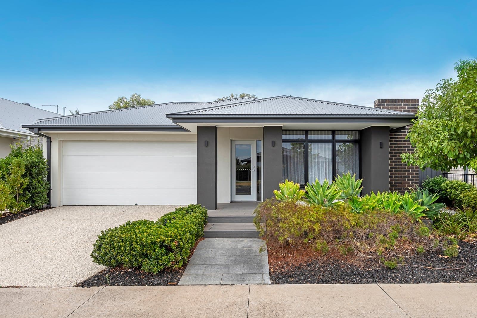 11 Coridale Boulevard, Lara, Lara - Thumbnail 2
